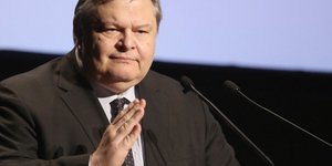 Βενιζέλος: Τον Παπαδήμο επέβαλαν στελέχη του ΠΑΣΟΚ
