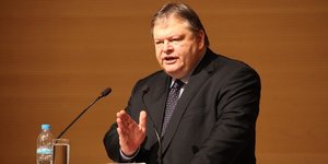 Βενιζέλος: Ξέρουμε τους κινδύνους