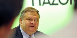 Βενιζέλος: Δεν μπορούμε να πορευόμαστε με ψέμματα - Δεν υπήρξε ποτέ σχέδιο Β