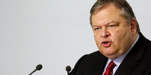 Βενιζέλος: Συγκαλώ πανστρατιά για το συνέδριο- Ανοιχτή πρόσκληση στη ΔΗΜΑΡ για σ