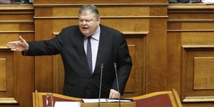 Επίθεση Βενιζέλου σε Τσίπρα - EUROKINISSI/ΓΙΑΝΝΗΣ ΠΑΝΑΓΟΠΟΥΛΟΣ