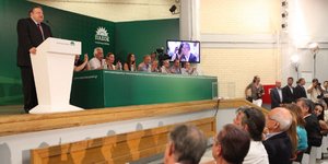 Βενιζέλος: Μη διανοηθείτε να με δοκιμάσετε -Θα σας διαγράψω