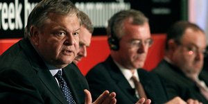 Βενιζέλος: «Θετικό ότι διαμορφώνεται μέτωπο στήριξης της Ελλάδας»