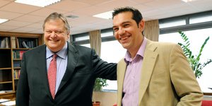 Βενιζέλος - Τσίπρας: Διεκδικούν την κληρονομιά του Ανδρέα Παπανδρέου