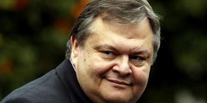 Βενιζέλος: Να ξεφύγουμε από το στενό πλαίσιο της διαπραγμάτευσης με την Τρόικα