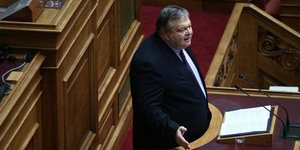  Nikos Libertas / SOOC