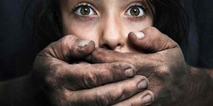 Σκάνδαλο με δάσκαλο- τέρας στην Ισπανία -Κατηγορείται για το βιασμό 12 μαθητριών