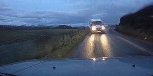 Η φρικτή στιγμή που βλέπεις το άλλο αμάξι να έρχεται κατά πάνω σου