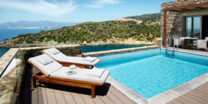 Πως έστησαν το πάρτυ της φοροδιαφυγής με τις βίλες στη Μύκονο -Επαιρναν 38.220 ε