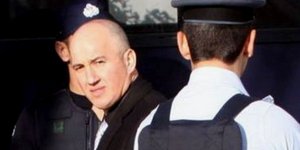 Νονός της νύχτας σε ιδιοκτήτη κέντρου: Πλήρωσε αλλιώς θα σε δείρουμε