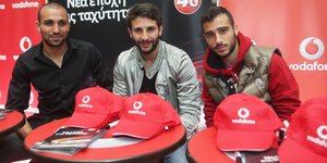 Παίκτες του Ολυμπιακού έζησαν την εμπειρία του 4G με τη Vodafone!