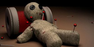 Έλληνας παρουσιαστής κάνει βουντού σε γερμανό παίκτη! [βίντεο]