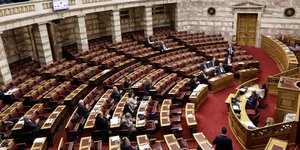 Τι θα συζητηθεί σήμερα στη Βουλή