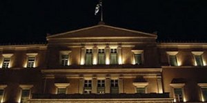 Υπάλληλοι της Βουλής: Αδικη η κριτική