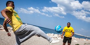 Αρχίζει το ματς: Δύο Βραζιλιάνοι που έπαιξαν μπάλα στην Ελλάδα ανυπομονούν για τ