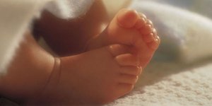 Γυναίκα στα Τρίκαλα προσπάθησε να πουλήσει τη βρέφος της για 8.000 ευρώ 