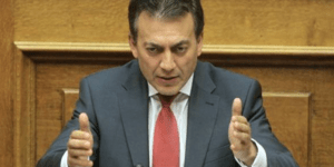 Βρούτσης: «Οι μαζικές αποχωρήσεις υπαλλήλων ευθύνονται για τη μη καταβολή συντάξ