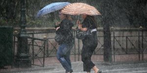Βροχερός ο καιρός από τη Δευτέρα