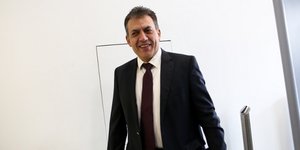 Ο Γιάννης Βρούτσης/ Φωτογραφία intime