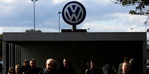 Ποινή 40 μήνες φυλάκιση και 200.000 δολ. πρόστιμο σε πρώην μηχανικό της Volkswagen για το σκάνδαλο «ντίζελγκέιτ»/ Φωτογραφία: Markus Schreiber/AP