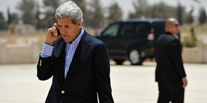 Spiegel: Το Ισραήλ παρακολουθούσε τις τηλεφωνικές συνομιλίες του Τζον Κέρι