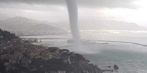 Ο υδροστρόβιλος στο λιμάνι του Σαλέρνο. Φωτογραφία: Twitter 