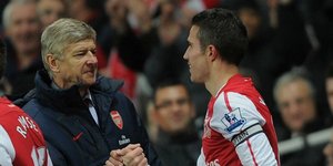 Φαν Πέρσι: «Δεν έχω κανένα πρόβλημα με τον Βενγκέρ»