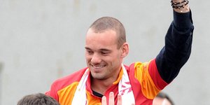 Η θερμή υποδοχή των οπαδών της Γαλατάσαραϊ στον Σνάιντερ [βίντεο]