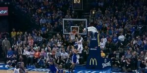 Εντυπωσιακό κάρφωμα από τον «ιπτάμενο» Γουέστμπρουκ [βίντεο]