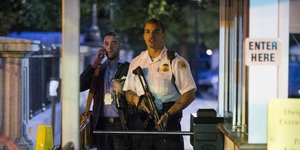 Εισβολή στο Λευκό Οίκο -Ανδρας πήδηξε το φράχτη και προκάλεσε πανικό [βίντεο]