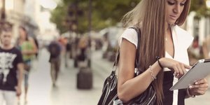 Ολη η Ελλάδα θα σερφάρει στο ίντερνετ με δωρεάν WiFi έως τα τέλη του 2014