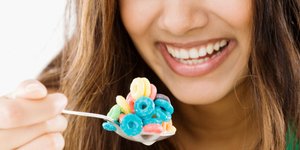 Οι 10 «καταραμένες» τροφές -Προκαλούν μεγαλύτερη πείνα όταν καταναλωθούν [λίστα]