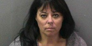 Γυναίκα 45 ετών καταδικάστηκε σε εξαετή φυλάκιση επειδή έκανε σεξ με τον 12χρονο