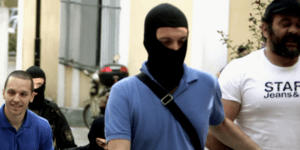 Πως οι κατηγορούμενοι βουλευτές της ΧΑ έμαθαν τα στοιχεία του προστατευόμενου μά