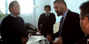 Αναστάτωση από την επίσκεψη της ΧΑ στην αστυνομική διεύθυνση Εύβοιας -Διοικητική