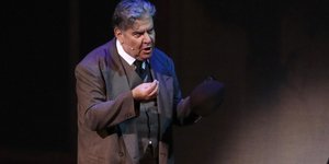 Βασίλης Χαλακατεβάκης από θεατρική παράσταση /Φωτογραφία: ΝDP