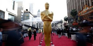 Ποιες σταρ έκλεψαν τις εντυπώσεις στο κόκκινο χαλί; [εικόνες & βίντεο]