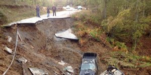 Δρόμος κόπηκε στη μέση