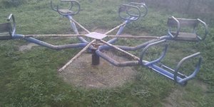 Δημόσιος κίνδυνος σε παιδική χαρά -Σοκ από τον ακρωτηριασμό 7χρονου [εικόνες] 