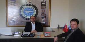 Απάντηση ΣΥΡΙΖΑ με αντίποινα: Φωτογραφία υποψήφιου συμβούλου της ΝΔ στα γραφεία 