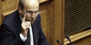 Επίθεση Χατζηδάκη στην κυβέρνηση για τις επενδύσεις (Φωτογραφία: EUROKINISSI/ΓΙΩΡΓΟΣ ΚΟΝΤΑΡΙΝΗΣ)