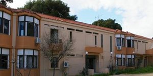 Νεκρός ένας νοσηλευτής μετά από καβγά ανάμεσα σε τρόφιμους ξενώνα στην Παλλήνη 