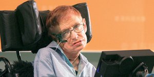 Χόκινγκ: «Να κοιτάζετε ψηλά
