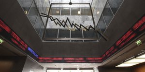 Εξοδος στις αγορές χωρίς την ανταπόκριση του Χρηματιστηρίου (Φωτογραφία: Nikos Libertas / SOOC)