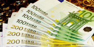 χρήματα εξωτερικό