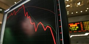 «Γκρεμίστηκε» κάτω από τις 500 μονάδες το Χρηματιστήριο Αθηνών