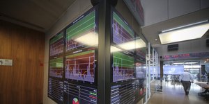 Με άνοδο έκλεισε το Χρηματιστήριο/ Φωτογραφία: EUROKINISSI- ΒΑΣΙΛΗΣ ΡΕΜΠΑΠΗΣ