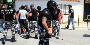 Το ΠΑΣΟΚ καταγγέλλει προπηλακισμούς και επιθέσεις από χρυσαυγίτες στην Κρήτη