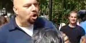 Παναγιώταρος σε αλλοδαπή γιαγιά: Εσύ εδώ όχι