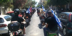 Απειλές σε μετανάστες: «Κλείστε τα μαγαζιά σας και δρόμο»